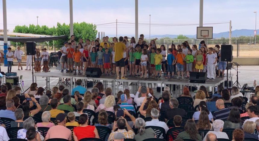 WhatsApp Image 2023-06-18 at 16.33.59 Gran final de curs a Sant Jaume dels Domenys!